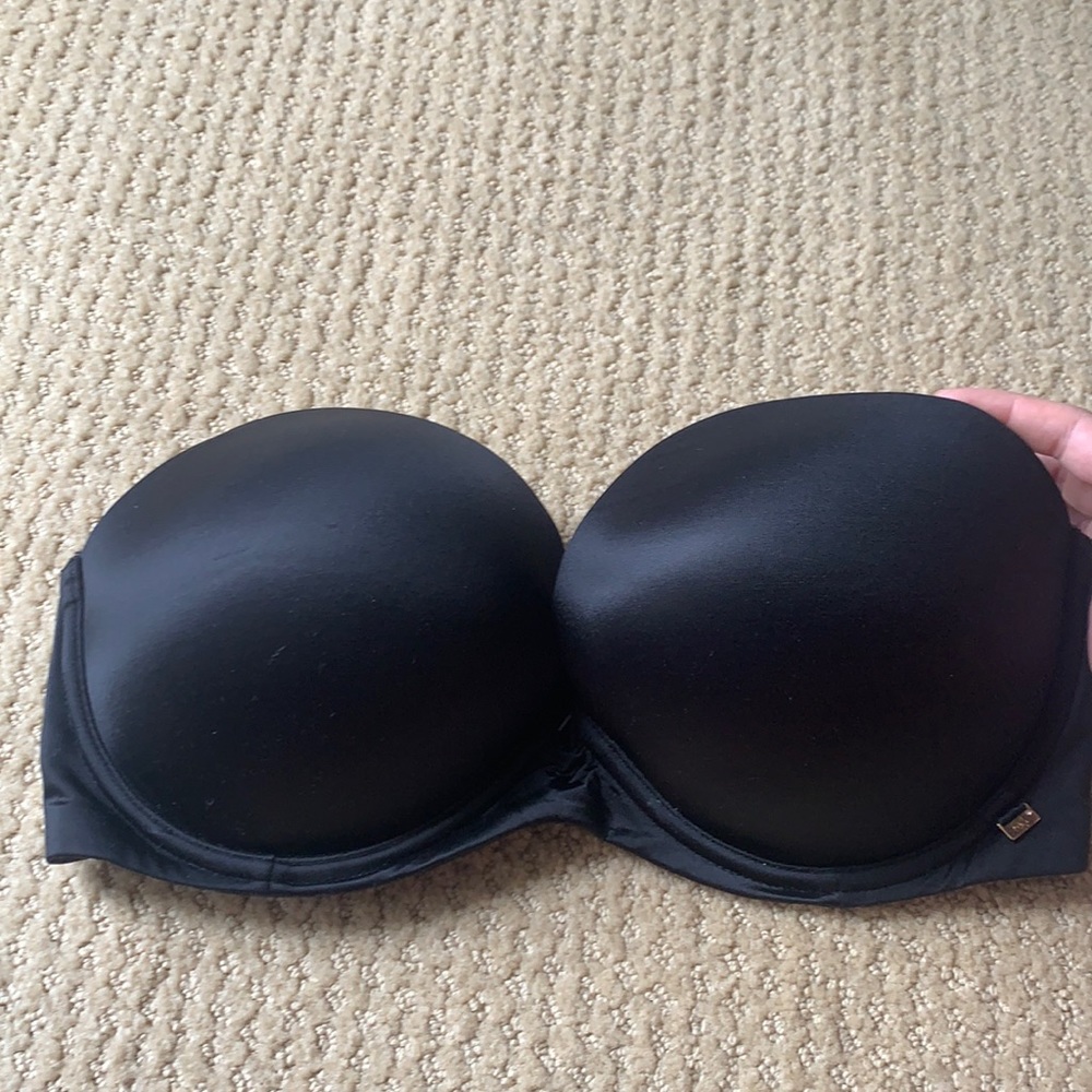 Strapless Vs Bra - image 1